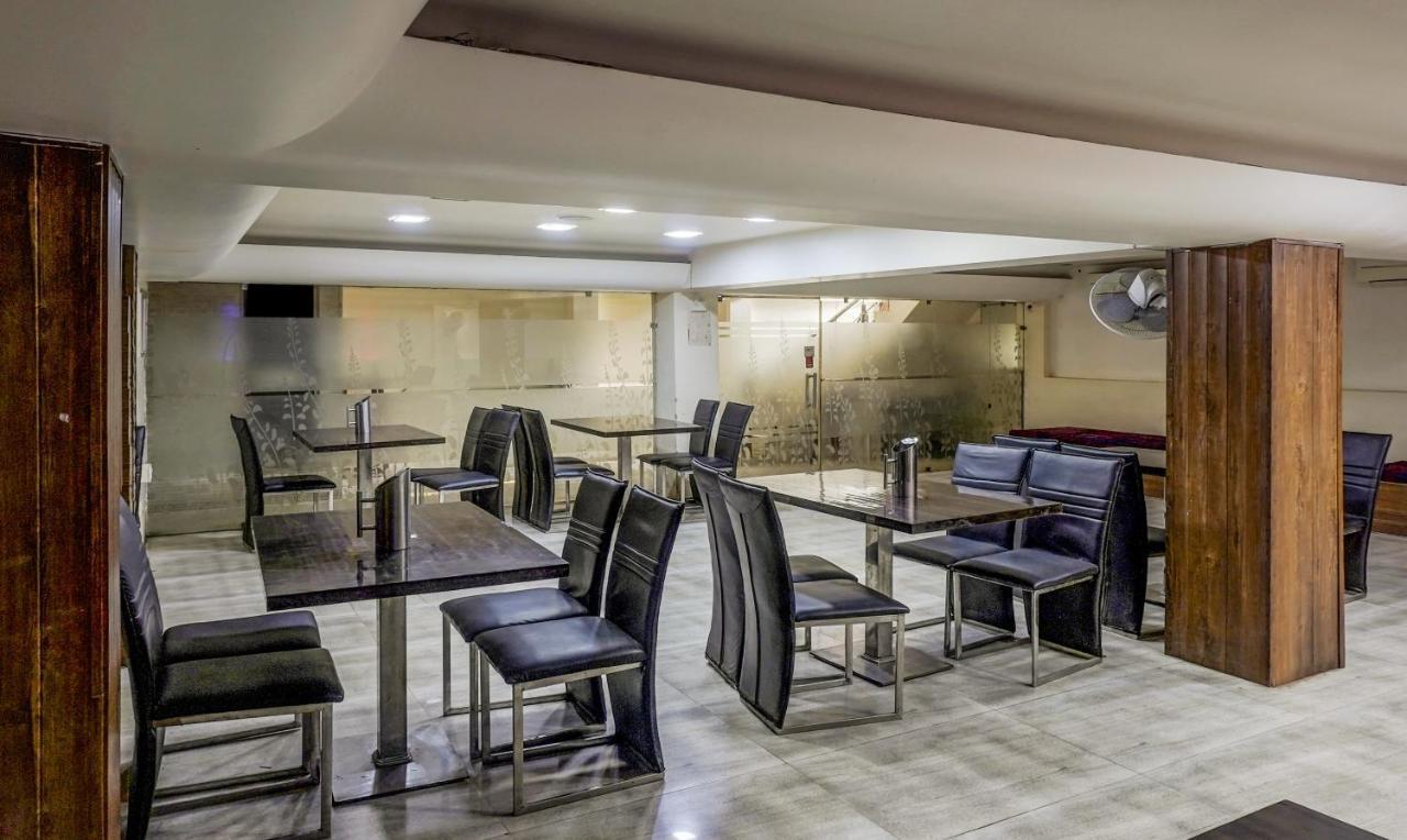Treebo Trip Ganpati Hotell Bhopal Eksteriør bilde