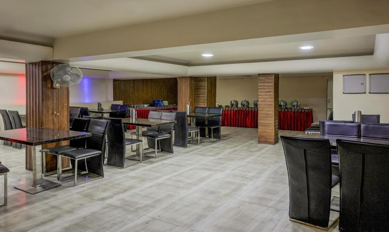 Treebo Trip Ganpati Hotell Bhopal Eksteriør bilde